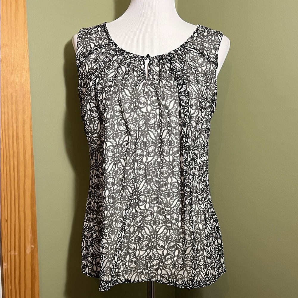 Elegant Black and White Women's Blouse